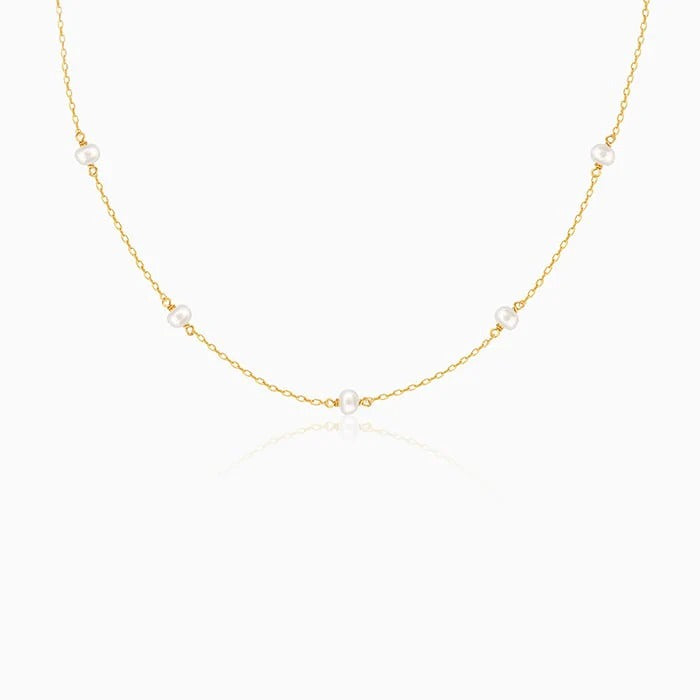 Golden Minimal Pearl Necklace
