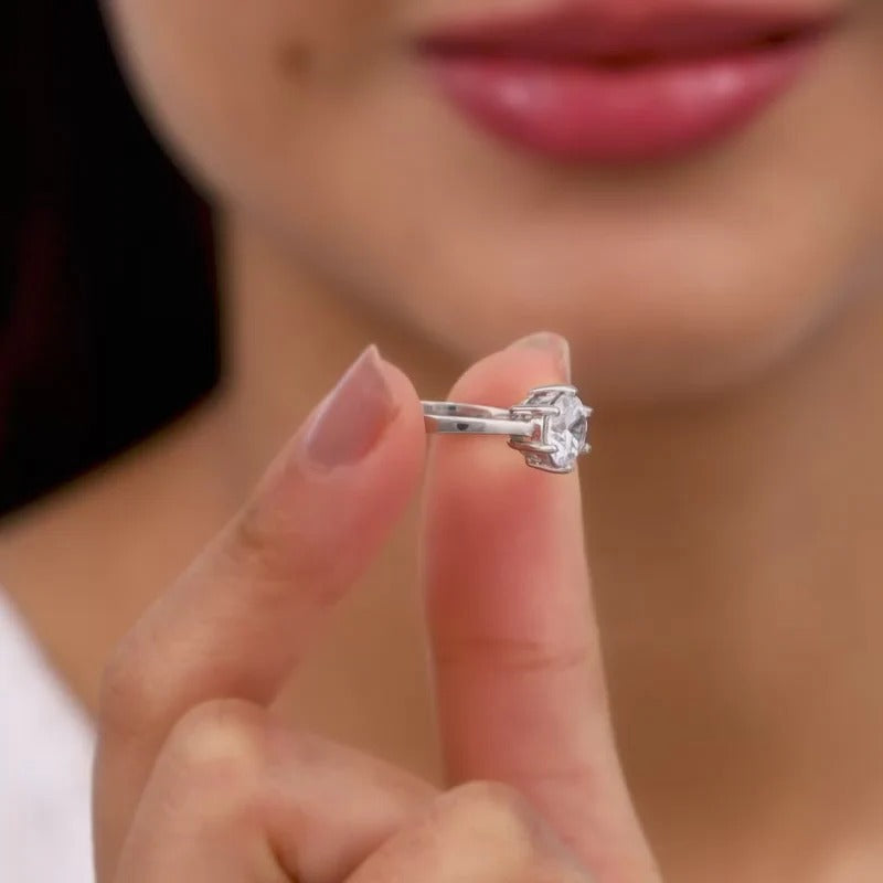 Silver Zircon Vintage Ring